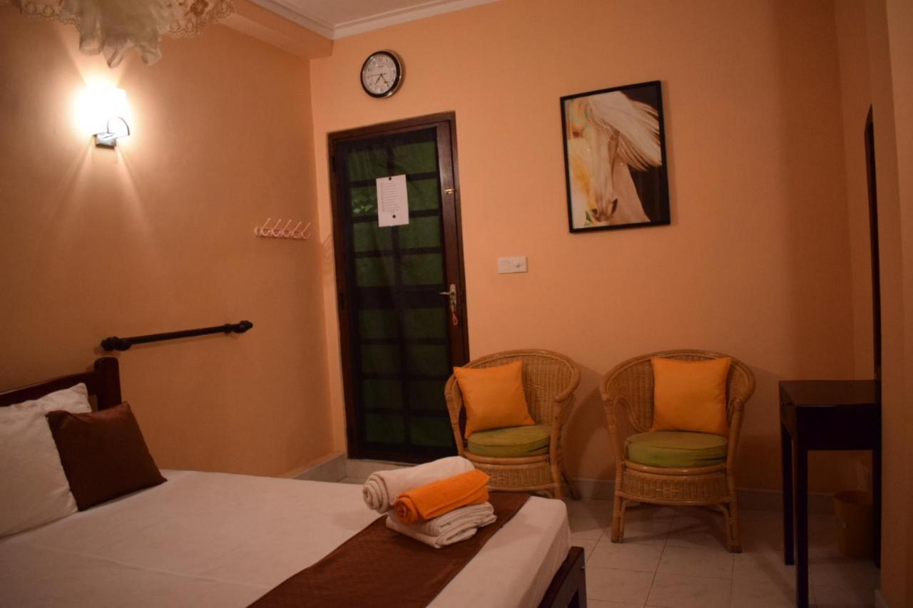 Grand Resort Kandy Esterno foto